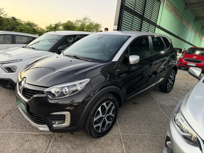 Renault Captur Intense Bose 1.6 16V Flex 5P AUT 2020