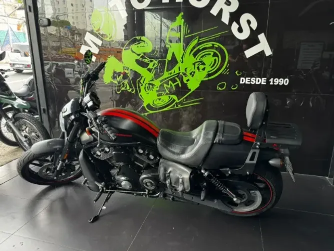 Harley Night Road 2014