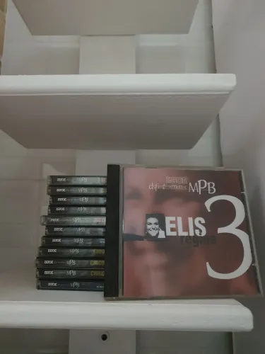 Coleção 12 CDs MPB Revista ISTOÉ - Elis Regina, Chico Buarque e Vinicius & Toquinho