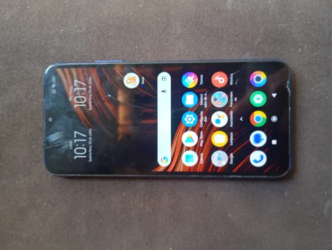 Poco M03 para vender, pegando tudo perfeitamente