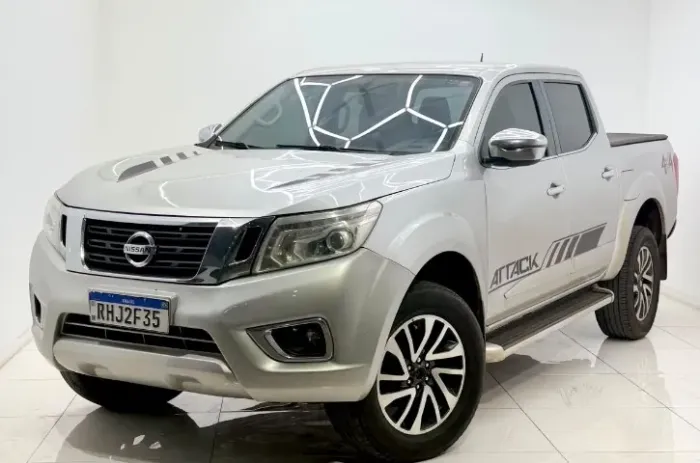 Nissan Frontier XE CD 4X4 2.3 Bi-TB Diesel Aut. 2021