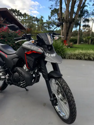 Lander 250 com 700 Km