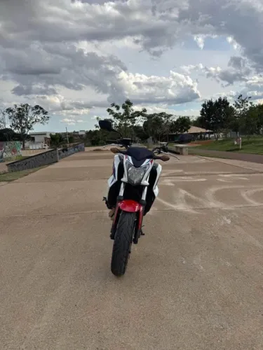 Hond CB 650F 2015 zera