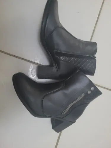 BOTA PRETA n°35