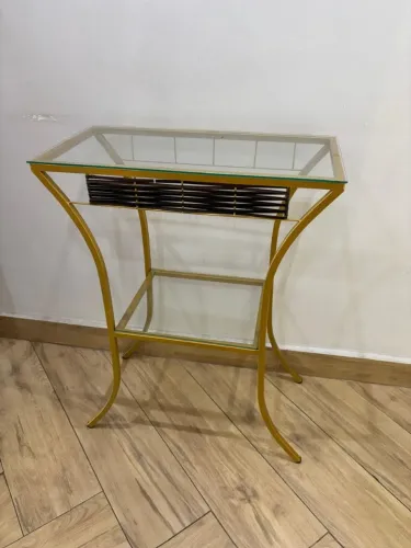 Mesinha de apoio