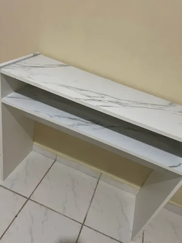 Mesa /escrivaninha 