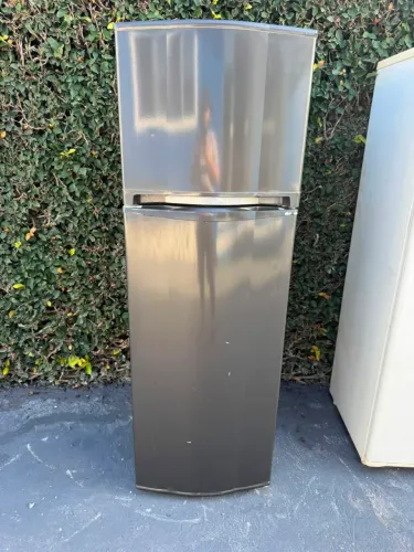 Geladeira Consul Frost Free 220v( entrego)
