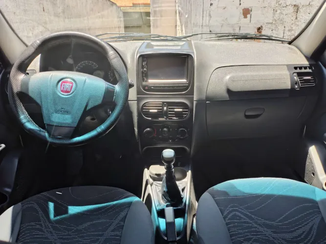 Fiat Siena EL Celeb. 1.4 MPI Fire Flex 8V 4P 2014
