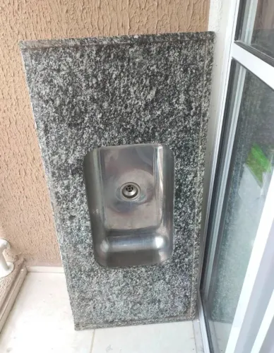 Pia de marmore com Cuba de inox