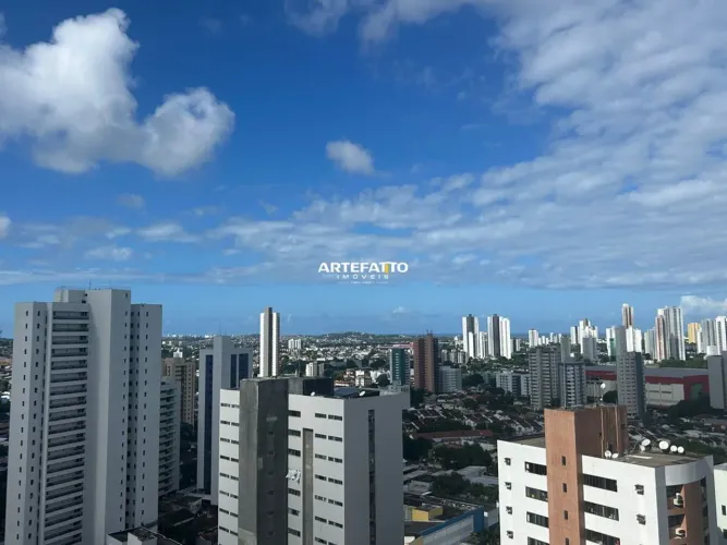Apartamento à Venda em Casa Amarela, Recife - PE