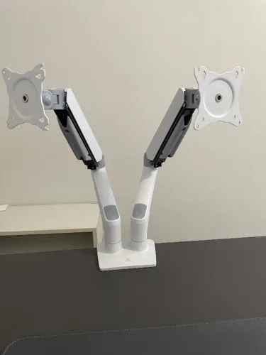 Suporte Mesa Dois Monitores Braço Tv Articulado Cor Branco