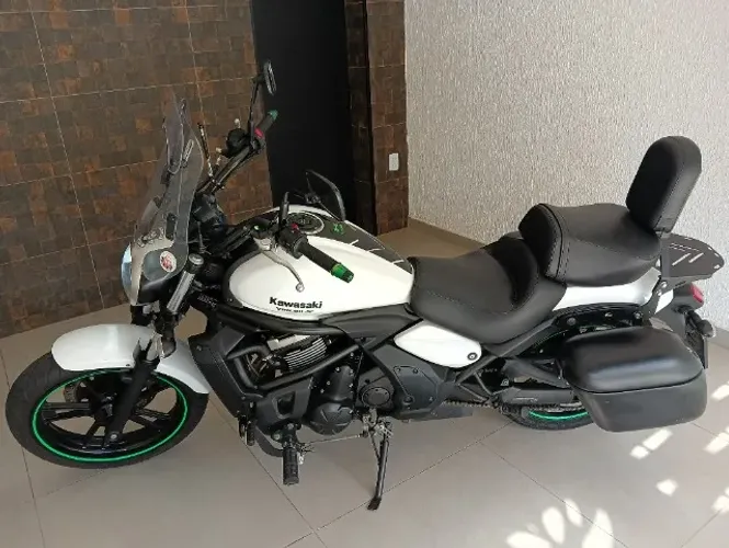 KAWASAKI - VULCAN 650S 2016 - COM VARIOS BAULETOS E ACESSÓRIOS 