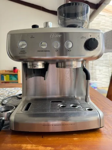 Cafeteria Oster Xpert Brew
