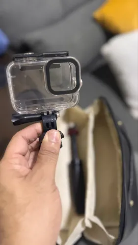Caixa estanque e mini bastão GoPro