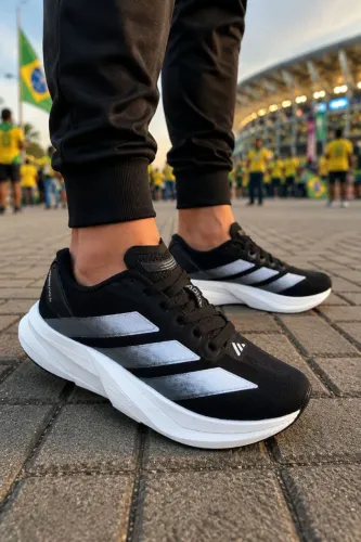 Tenis