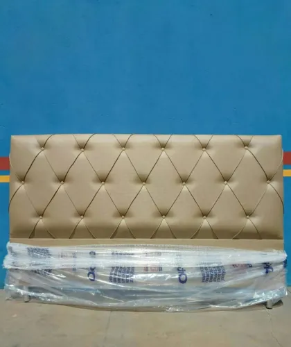 Cabeceira de cama Super King R$1.099,00