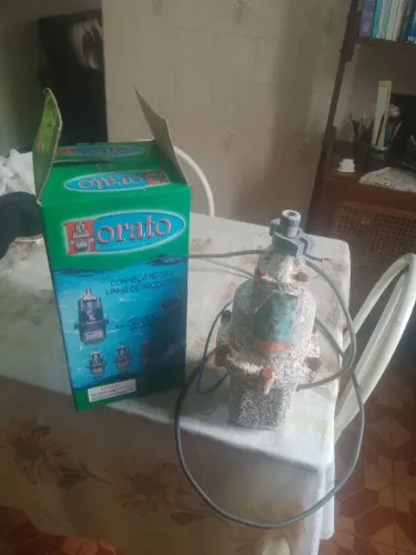 Bomba sapo marca Horato .