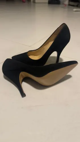 Scarpin camurça 33/34 Preto salto Fino