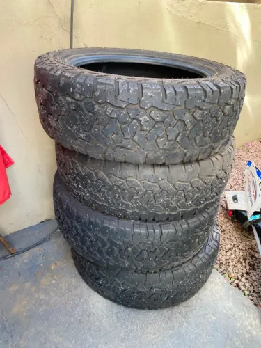 Pneus Novos 225/60 R18