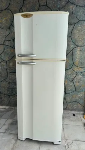 Geladeira Eletrolux Fros Free