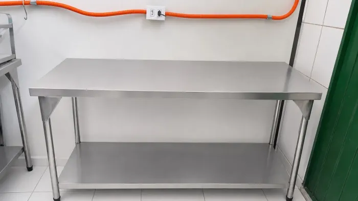 Mesa inox 1,40