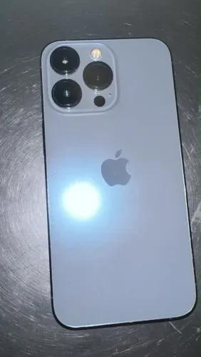 iPhone 13 Pro azul Impecável