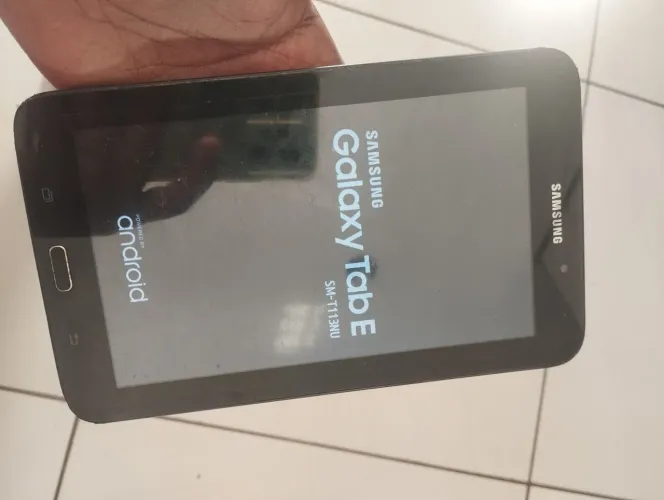 Tablet Samsung Tab E funcionando (Faço Entrega)