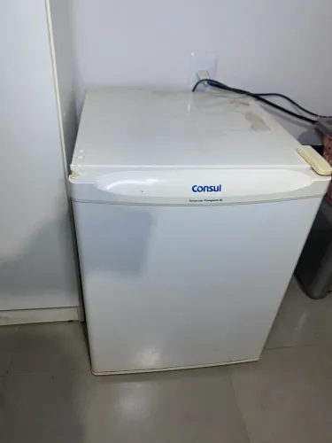 Frigobar cônsul 80 litros