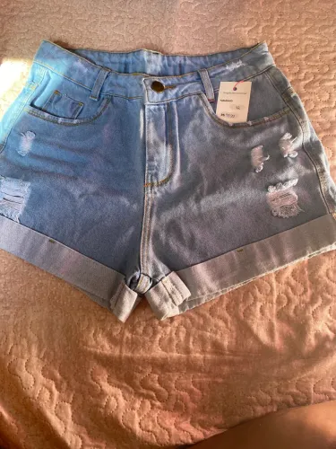Short jeans