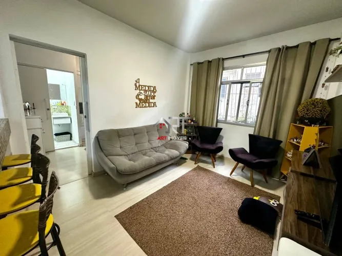 Apartamento Mobiliado,2suítes,com elevador,1 vaga