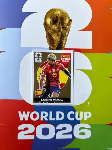 Figurinha RARA Lamine Yamal Gold 