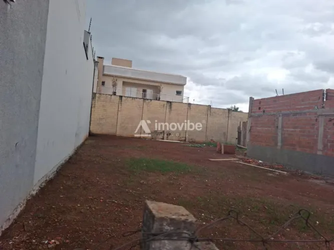 TERRENO À VENDA COM 300 M² E ÓTIMA TOPOGRAFIA PARQUE UNIVERSITÁRIO | AMERICANA/SP