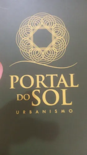 ÁGIO DE UM LOTE NO PORTAL DO SOL GOLF GREEN Reserva dos Lagos - área de 450m²