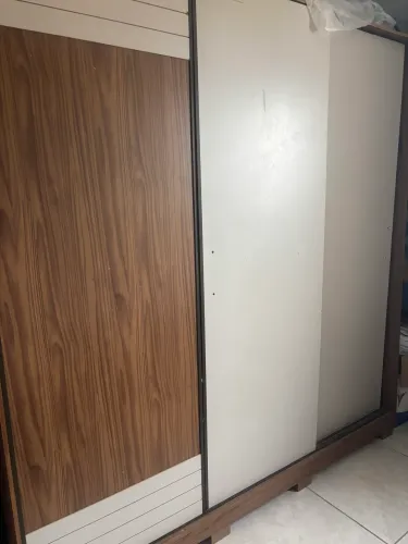 Guarda roupa casal 