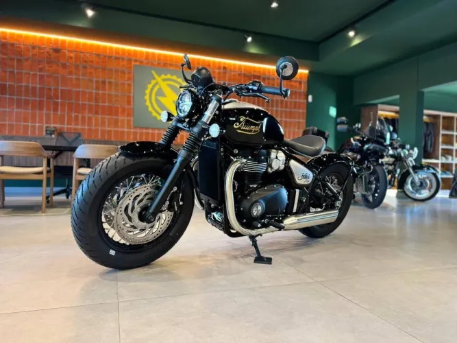 BONNEVILLE BOBBER ICON EDITION 1200CC PRETA 2025/2025