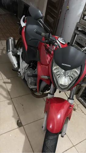 Vendo CBR300 valor 13500