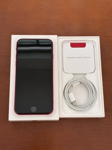 iPhone SE (3ª geração) 64 Gb Product Red