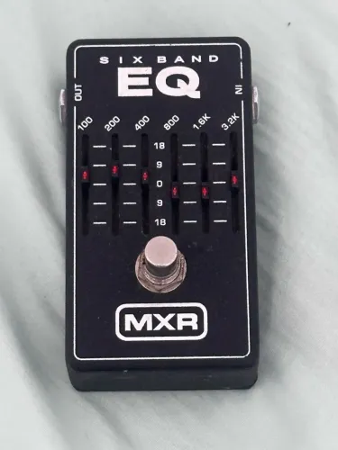 Equalizador gráfico MXR 6 bandas M-109