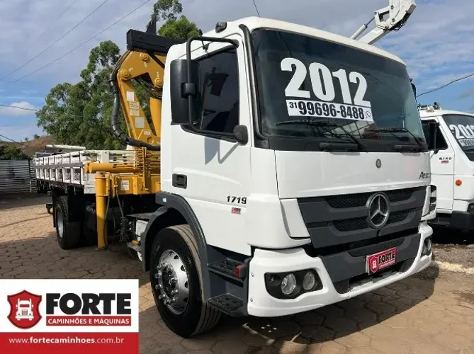 MB ATEGO 1719 COM CARROCERIA E MUNCK 16TON