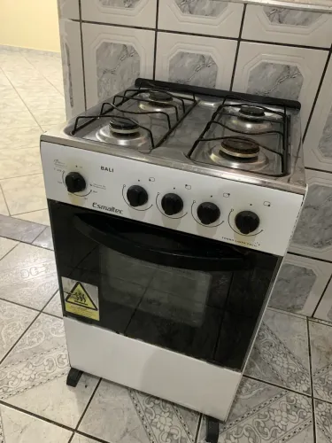 Fogão 4 bocas 