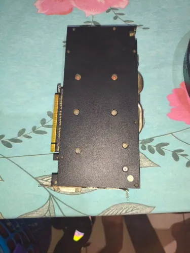 Placa de vídeo RX580 "defeito"