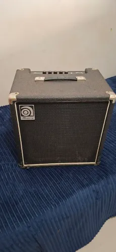 Amplificador BA-110 220v