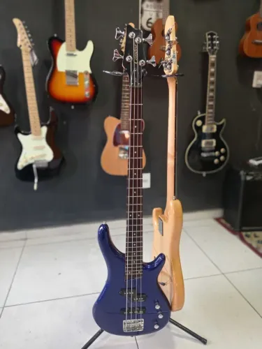 Baixo CONDOR BX-12 