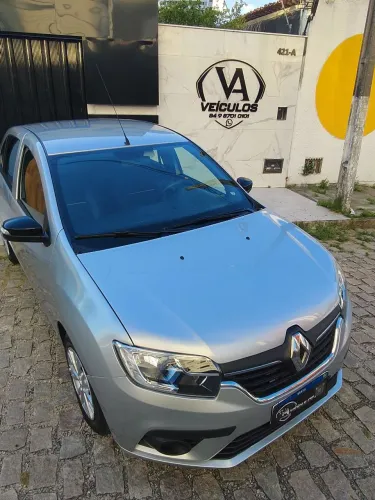 Renault Logan Zen Flex 1.0 12V 4P Mec. 2025