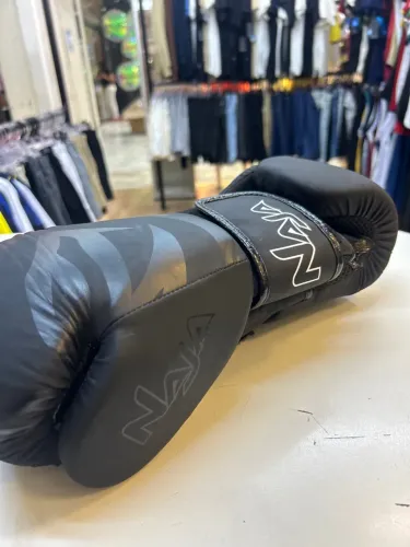 LUVA DE BOXE