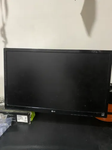 MONITOR LG 19,5? LED ? MODELO 20M37AA-B
