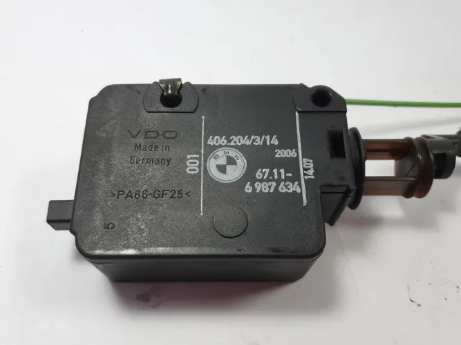 Motor Atuador Portinhola Bmw X3 E83 03 04 05 06 07 08 09 10