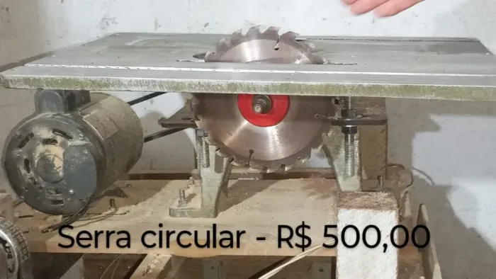 Serra Circular de Bancada - Forte e Funcionando