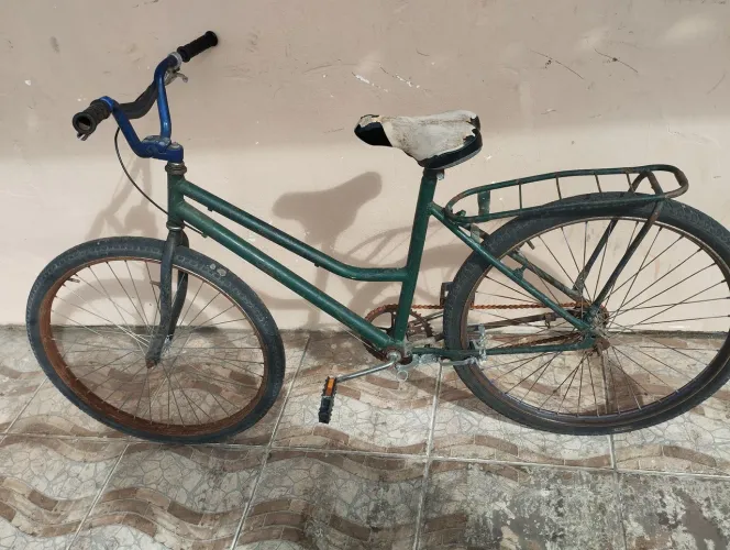 Bicicleta vendo ou troco 