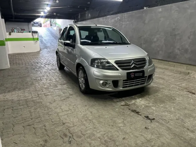 Citroen C3 Exclusive 1.4 Flex 8V 5P 2012